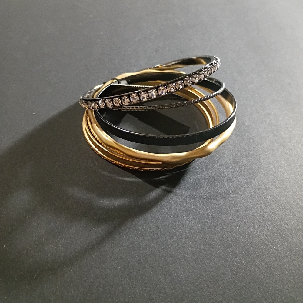 Chico's Elegant Gold and Black Bracelet Trio